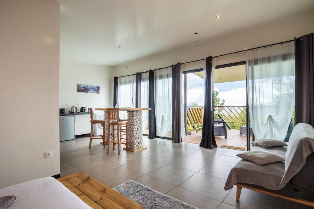 Le Panorama Villa ซีลาโอส ภายนอก รูปภาพ